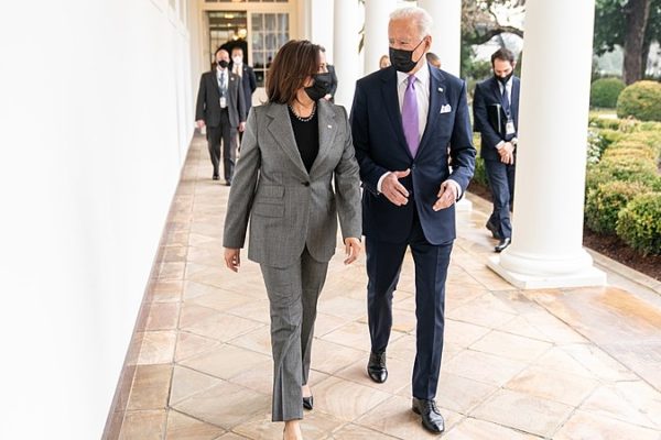 Biden and Harris walk to Oval Office